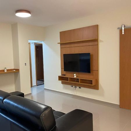 Apartamento Com Piscina No Centro Apartment Ubatuba Exterior foto