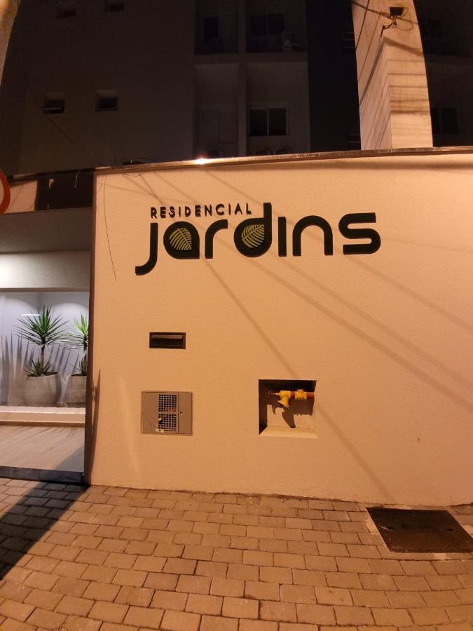 Apartamento Com Piscina No Centro Apartment Ubatuba Exterior foto